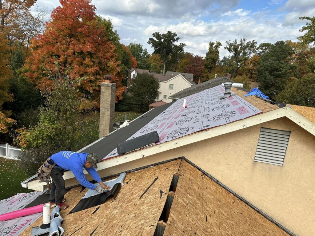 Hail Damage Roof Repair Services in Glenwood Hills, NM