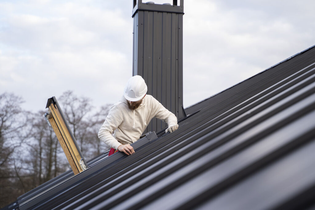 Metal Roofing Services in Paradise Hills